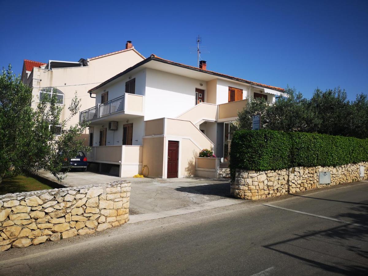 Apartment Andrea Supetar Exterior foto