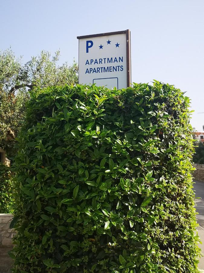 Apartment Andrea Supetar Exterior foto